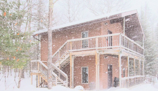 Two-Level Forest Retreat | Near Bayfield