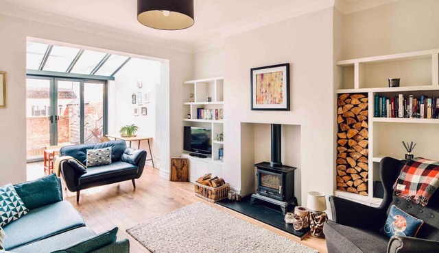 Tynedale Luxury Coastal Retreat In Whitley Bay - Sleeps 9
