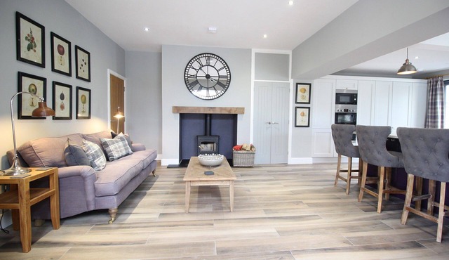 Ullswater View, stunning ground floor home with views of the lake and walks from the door