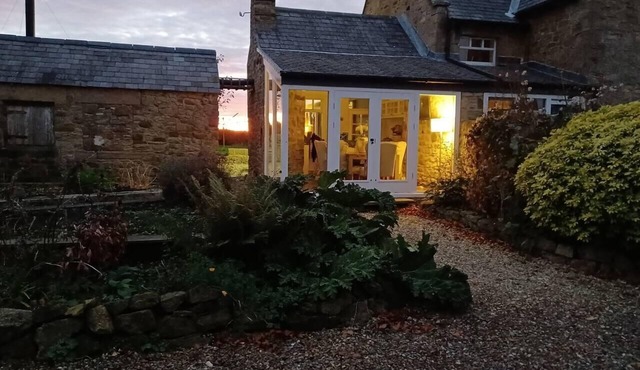 Unique Countryside Cottage close to Sunderland