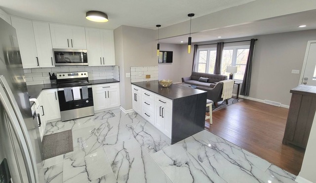 Unique Downtown North KC Home Near All KC Musts!