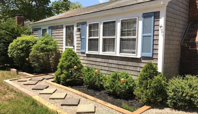 Updated Dennis Port Cottage Near Nantucket Sound (2069)
