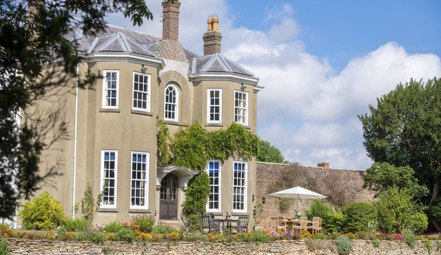 Upper Helmsley Hall, Upper Helmsley