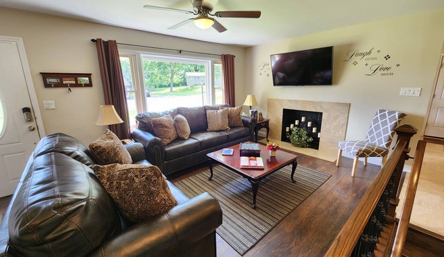 Upscale 5 star home for families or business trips