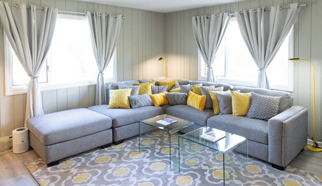 Upscale Vacation Stay in Bayfield