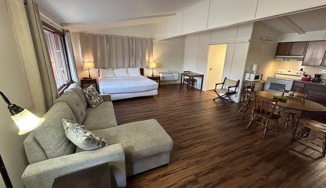 Valley Inn and Suites