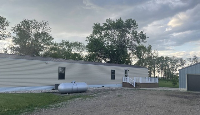 Very clean comfortable rural living