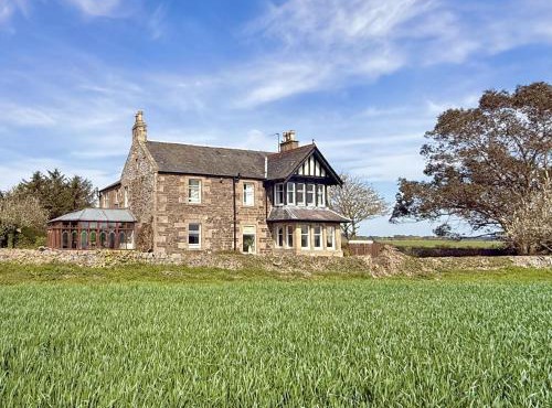 Vicarsford Farmhouse