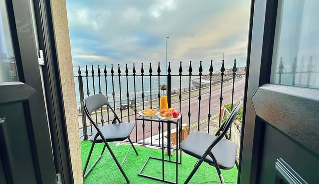Victoria House by the Sea