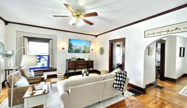 Vintage Danville Retreat | 4BR Patio Sleeps 9