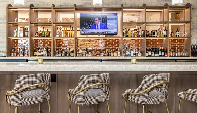 voco The Clair Cincinnati Downtown by IHG
