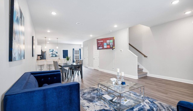 Waiting to Excell: Modern Comfort Off Excell Rd in Sango