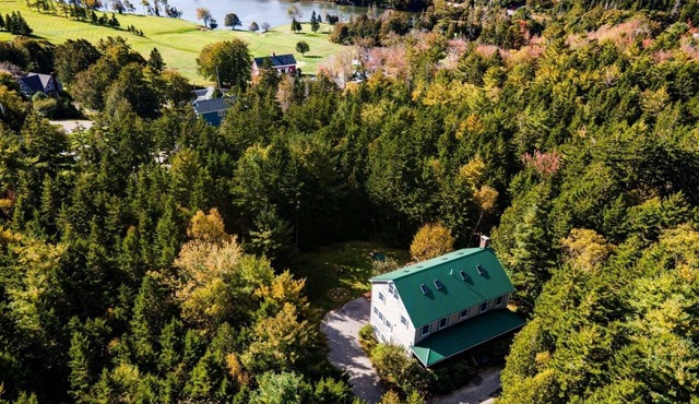 Walk to Acadia Trails - Flying Mountain Apartment