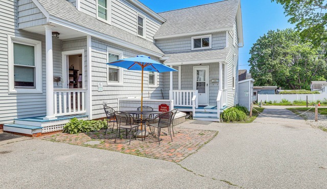 Walk to Pier & Ocean: Apt in Old Orchard Beach!