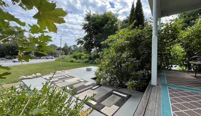 Walk to the Pier, Newer House 2018