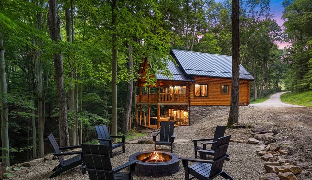 Walker's Retreat | Hocking Hills