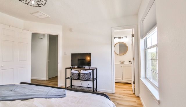 Walking distance to Texas Tech!