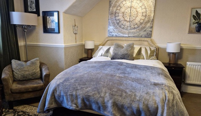 Warwick Lodge Guesthouse