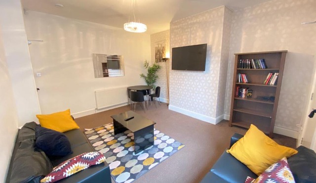 Warwick Street Professional Lets