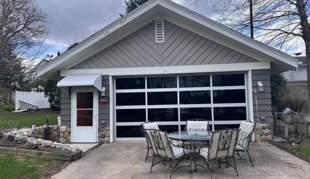 Water view, private dock and close to town!