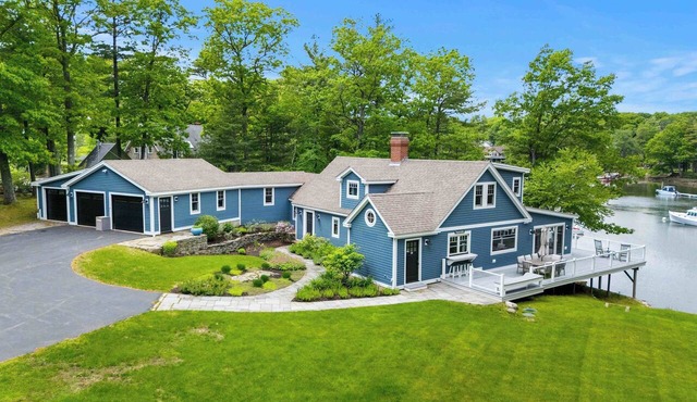 Waterfront | 5BR | Portsmouth | Luxury Home | AC