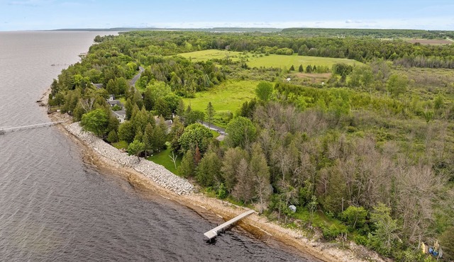 Waterfront Home in Sturgeon Bay, Door County