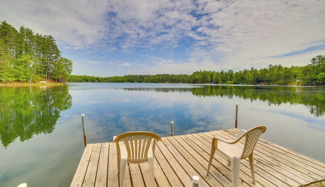 Waterfront 'UP Badger Lodge BnB' on Powell Lake