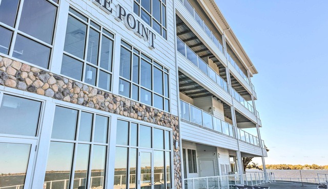 Watertown Condo w/ Resort-Style Amenities!