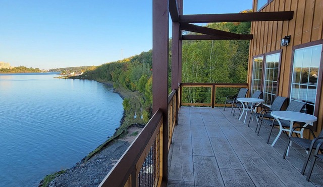 Waterway Trailside Fun Cabin 24B