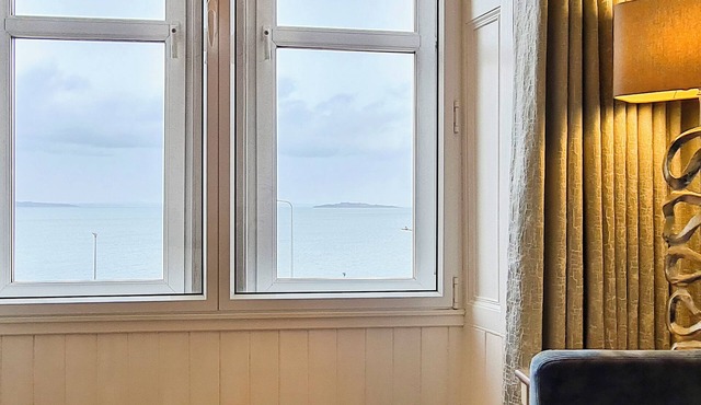 We love the view towards Inchkeith Island over the water.