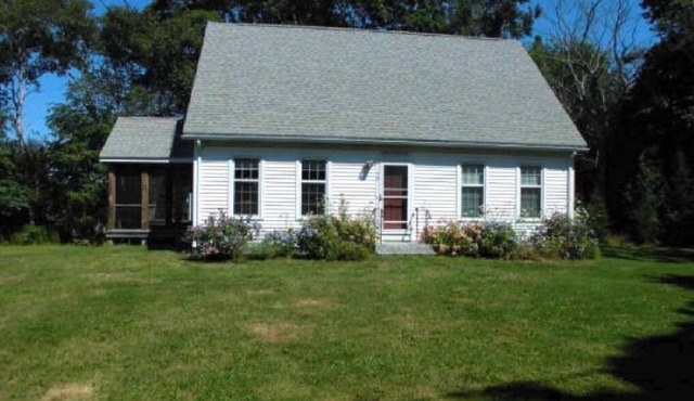 Welcome to Owl House - Your Coastal Retreat in East Boothbay!