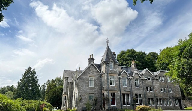 Wellwood Manor Guest House