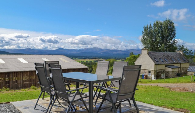 Wester Laggan Cottage