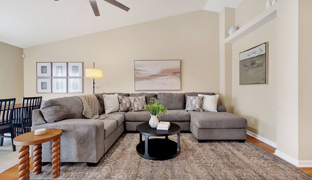 Westfield Family Bungalow | Long-Stay Ready