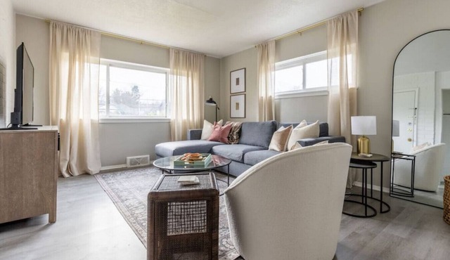 Westlake Getaway Apartment