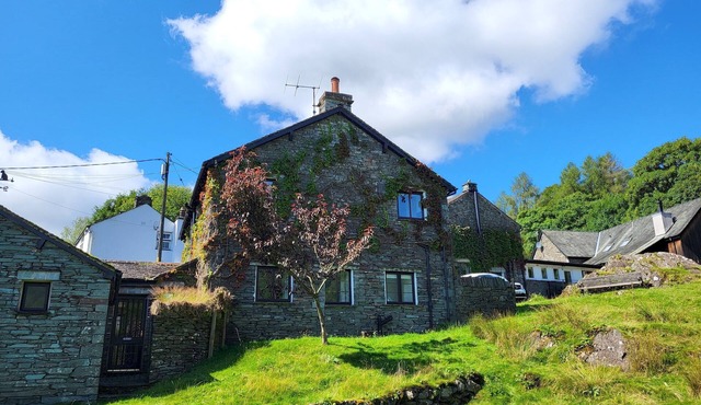 Wheelwrights House - Two Bedroom House, Sleeps 4