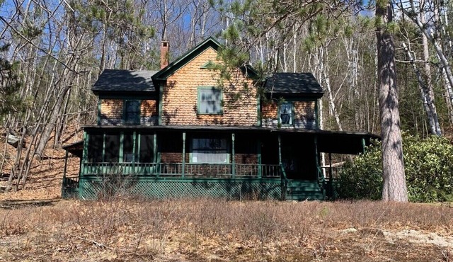 White Mountain Cottage, Birchcliff