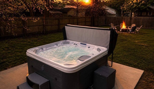 Wine Country Escape - Hot Tub - Sleeps 12