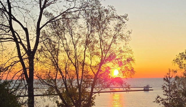 Wonderful 4-bedroom house in Kewaunee perfect for your getaway