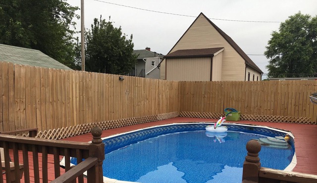 Wonderful Stay, Outdoor Pool, Hot tub, Sauna, 3 beds, 2 bath