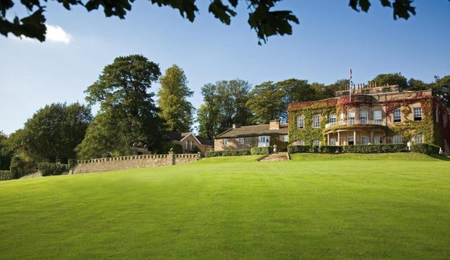 Wood Hall Hotel & Spa