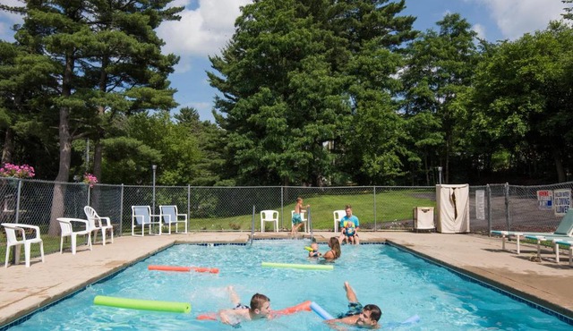 Woodside Dells Hotel & Suites