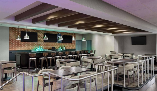 Wyndham Garden Pittsburgh Airport