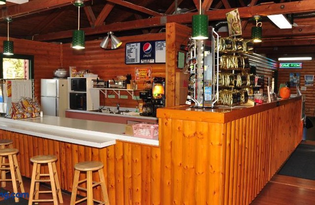 Arrowhead Camping Resort Park Model 10