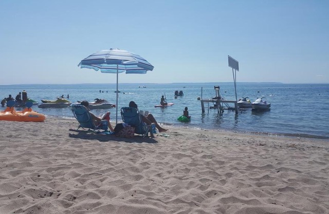 Beautiful Beach Front Resort - 2 Bedroom Standard Suite (E)