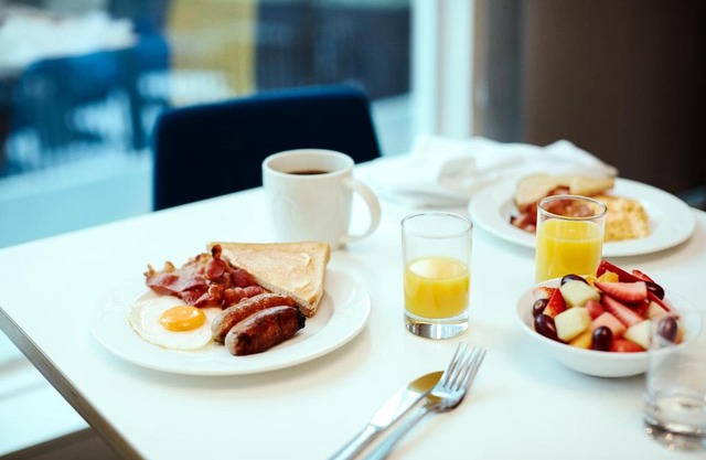 Holiday Inn Indianapolis Airport Ihg Hotel 