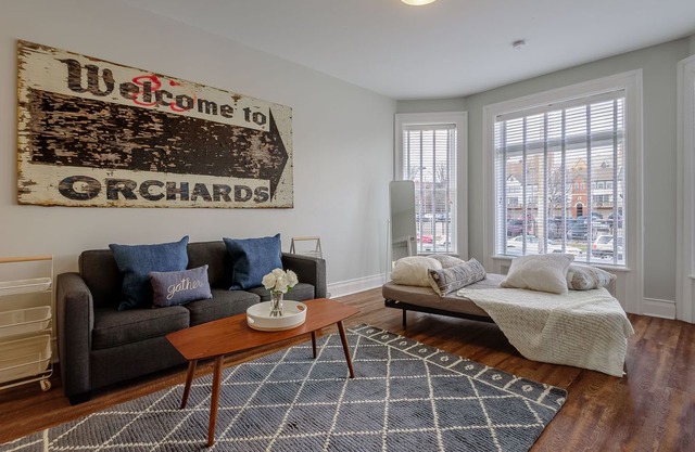 Huge Modern Midtown Home, Close to All!
