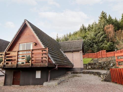 Larchfield Chalet 