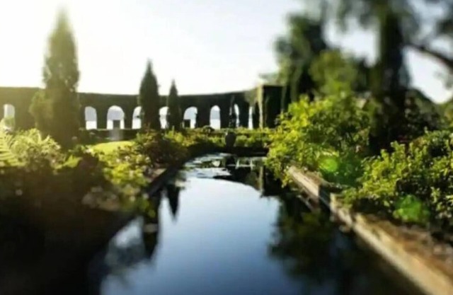 Riverside 