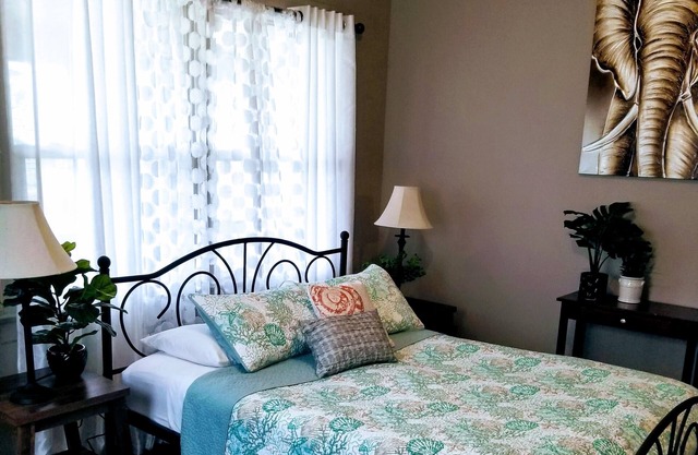 ❤The Lion Apartment in Downtown Indy❤